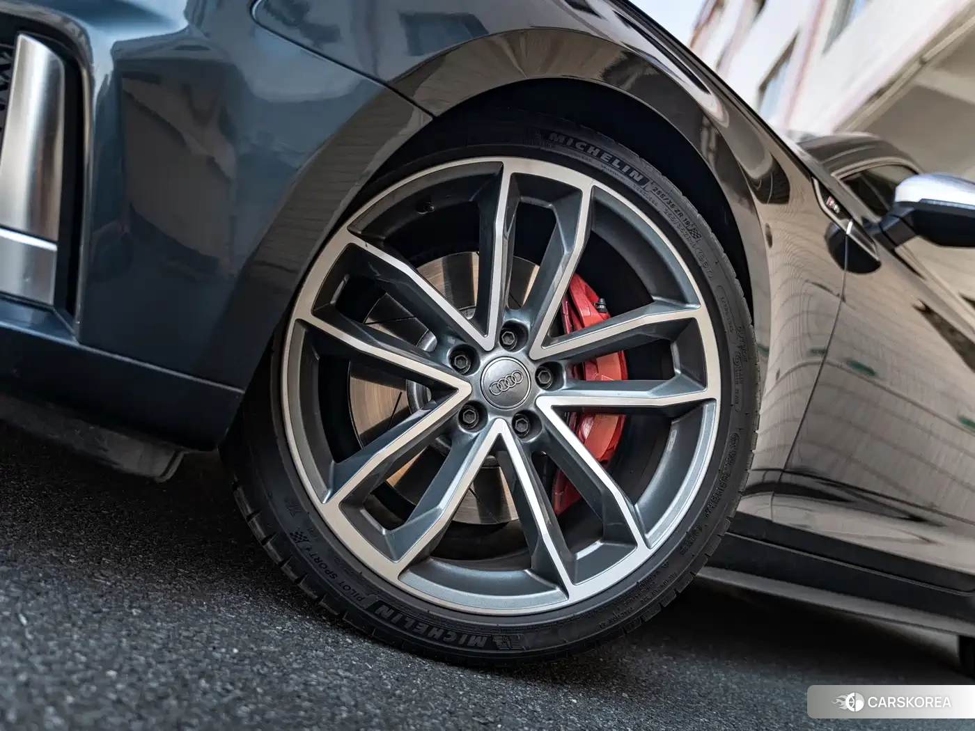 Audi S5 id 4680812 из Китая 8