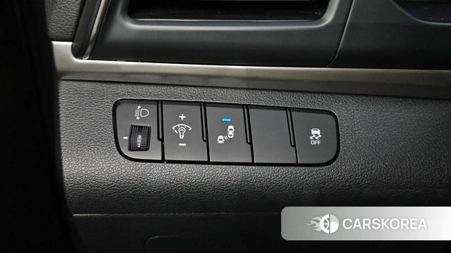 Hyundai The New Avante AD id 4285232 из Кореи 8