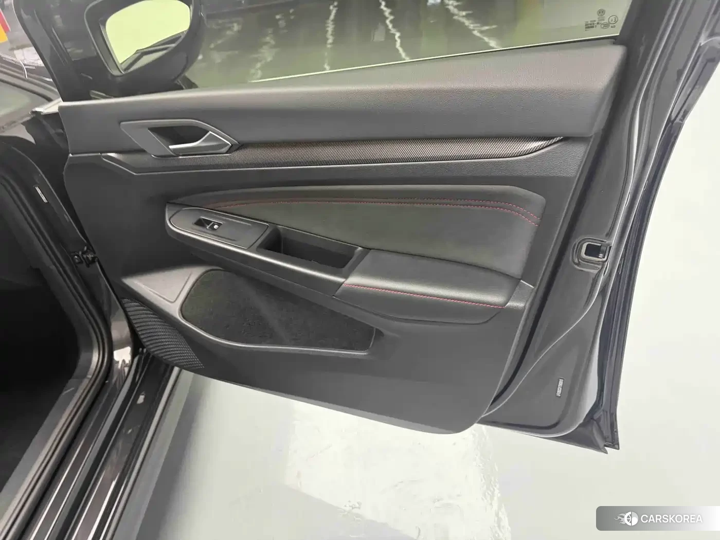 Volkswagen Golf id 4548090 из Китая 8