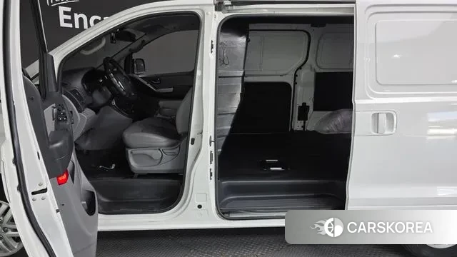 Hyundai The New Grand Starex id 3284601 из Кореи 8