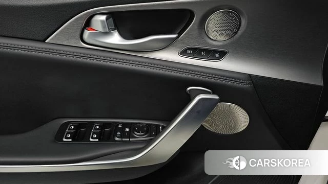 Kia Stinger id 4568346 из Кореи 8