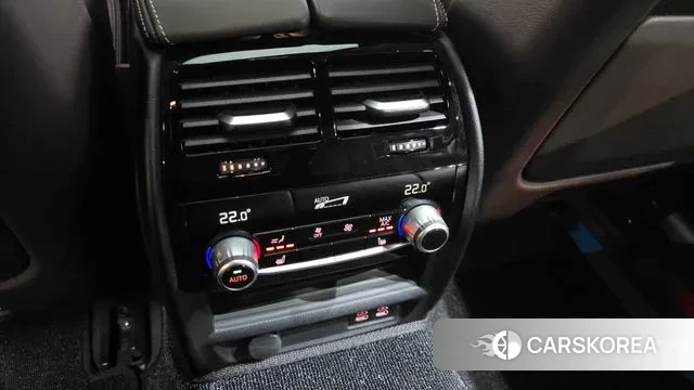 BMW 5 Series (G30) id 3514085 из Кореи 8