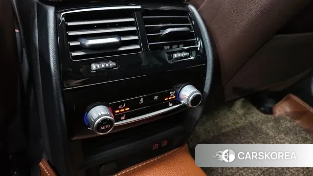 BMW 5 Series (G30) id 2960815 из Кореи 8