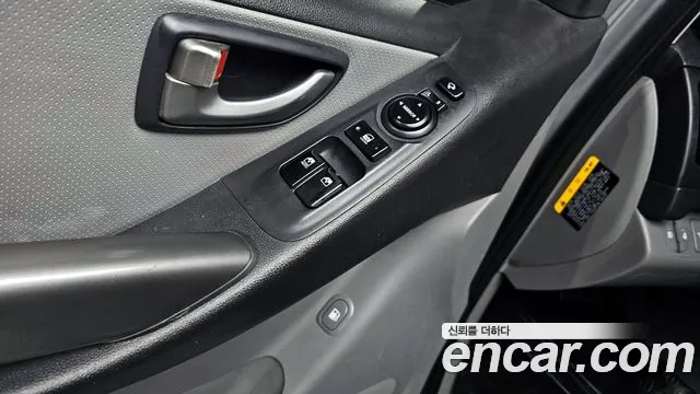 Hyundai The New Grand Starex id 2672054 из Кореи 8