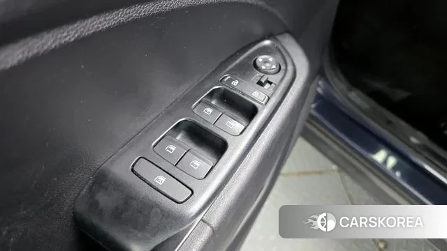 Hyundai Venue id 3723186 из Кореи 8