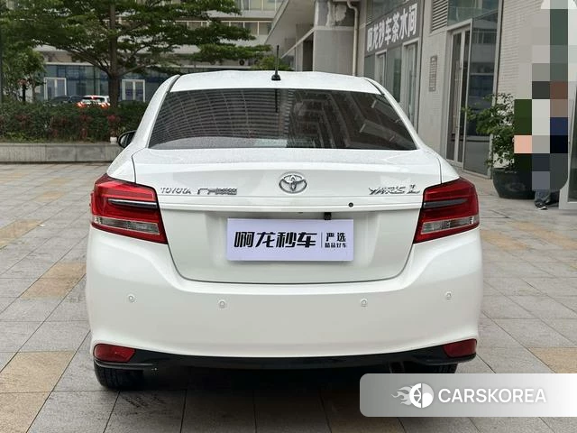 Toyota YARIS L to enjoy id 4221250 из Китая 8