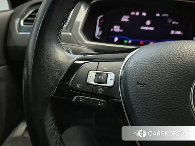 Volkswagen Tiguan Allspace id 2994693 из Кореи 8