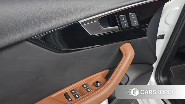 Audi A4 (B9) id 3643721 из Кореи 8