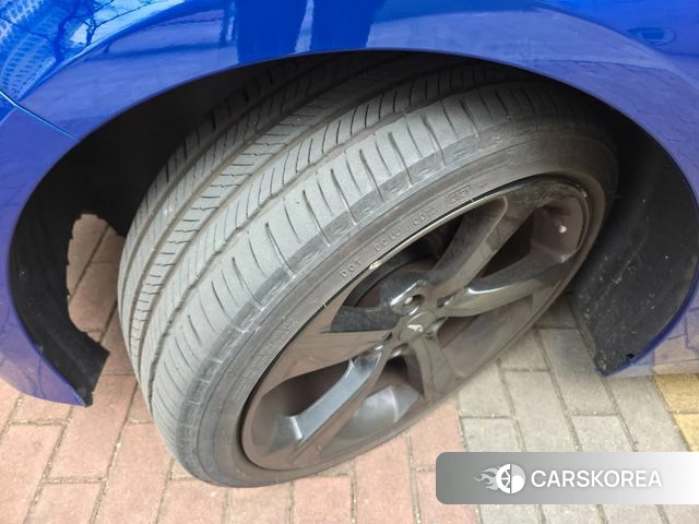 Genesis G70 id 3834567 из Кореи 8