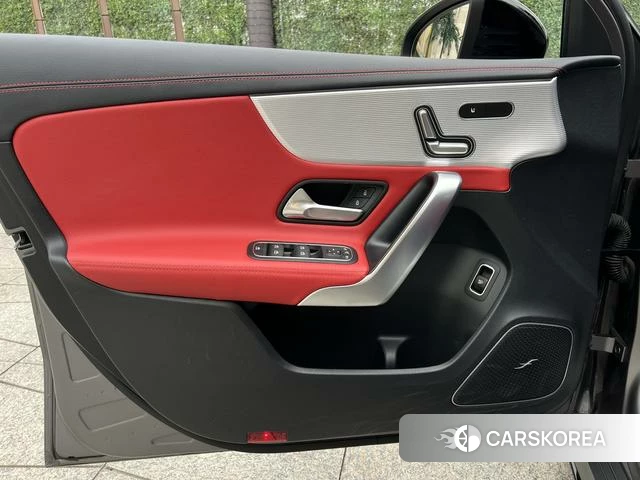 Mercedes-Benz Class A AMG id 4211063 из Китая 8