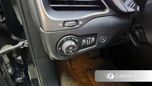 Jeep Cherokee (KL) id 3226440 из Кореи 8