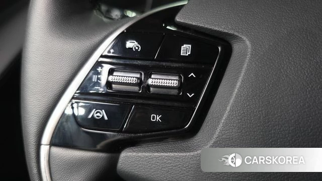 Kia Di Ol Nu Niro id 4640265 из Кореи 8