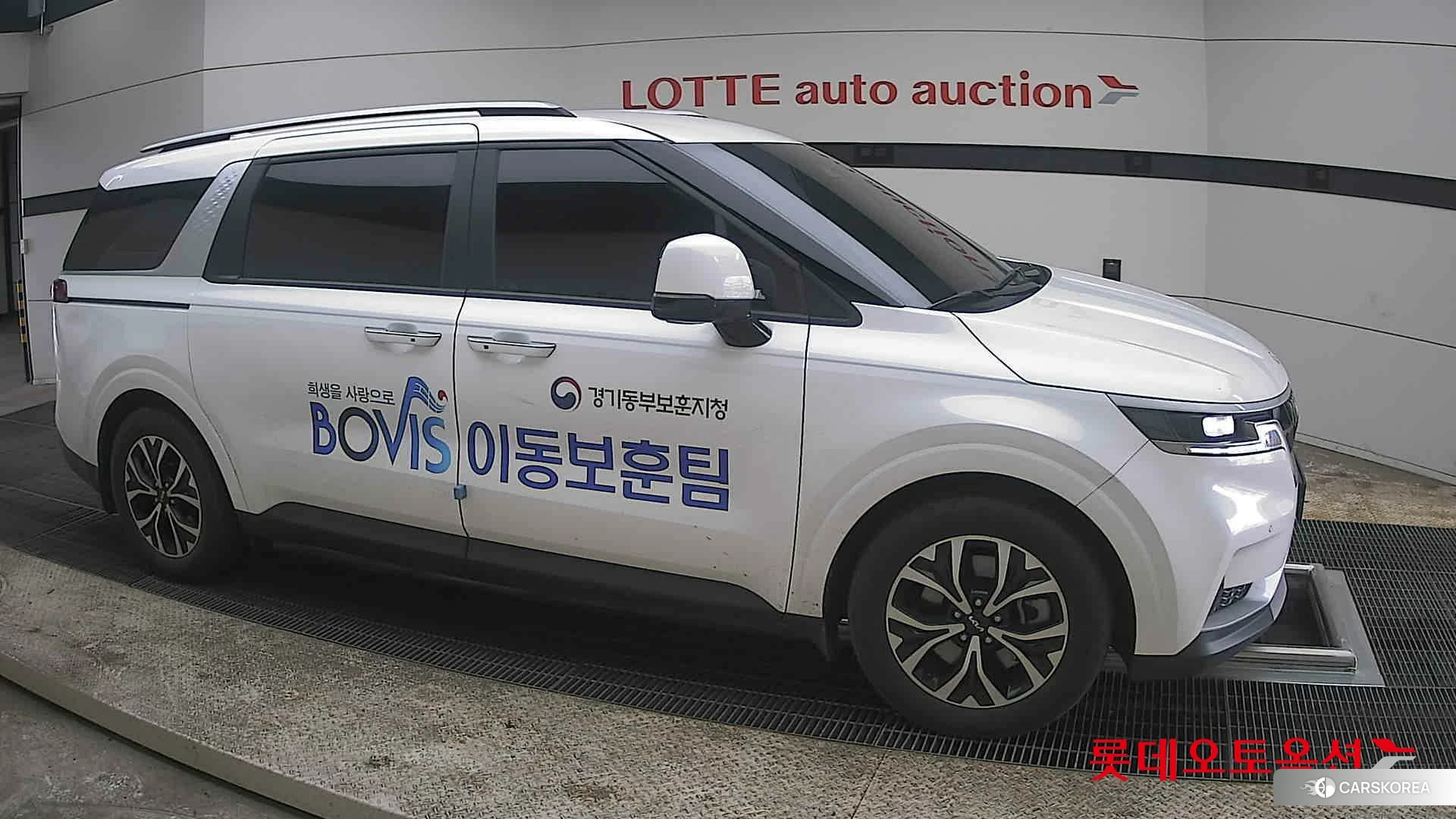 Kia Carnival id 3875849 из Кореи 8