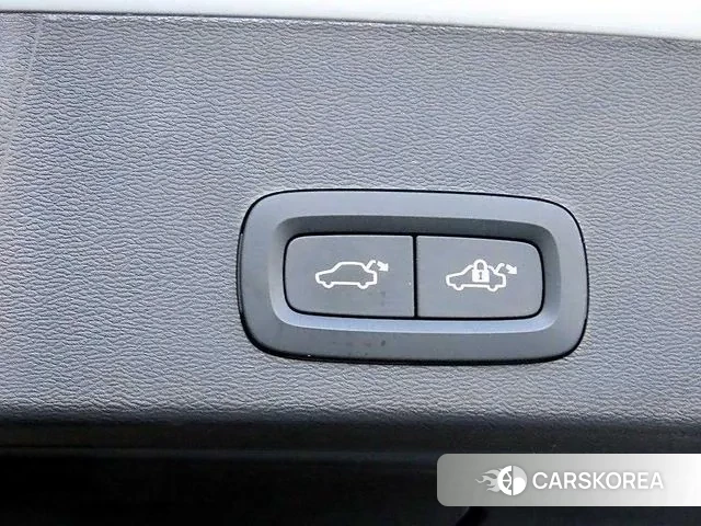 Volvo XC40 id 3371489 из Кореи 8