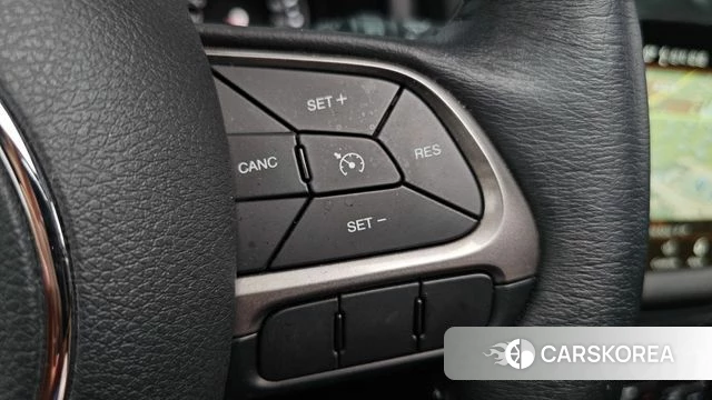 Jeep Renegade id 4880663 из Кореи 8