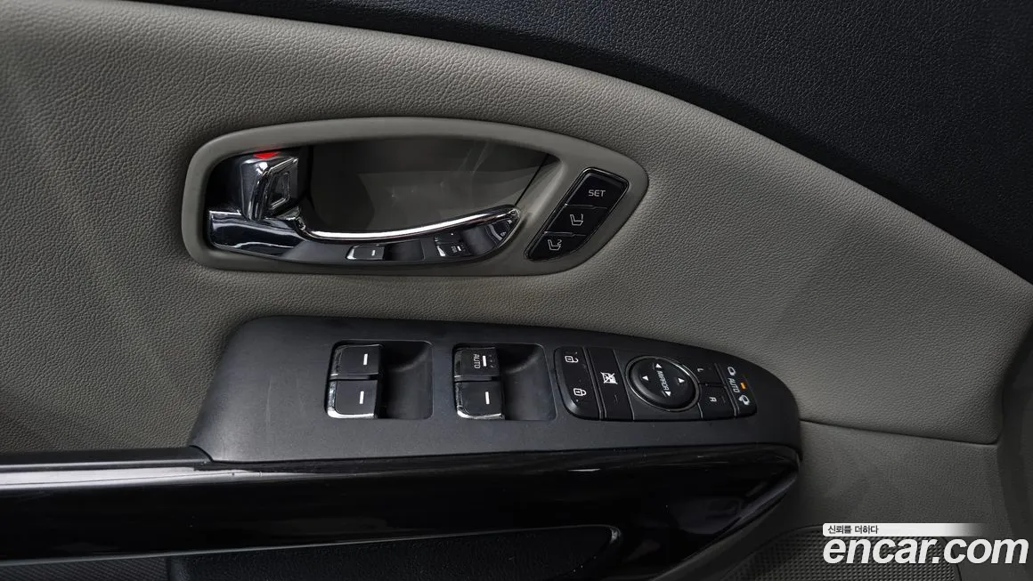 Kia The New Carnival id 2107586 из Кореи 8