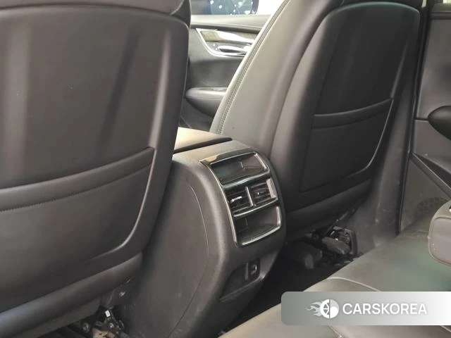 Cadillac XT5 id 4220685 из Китая 8