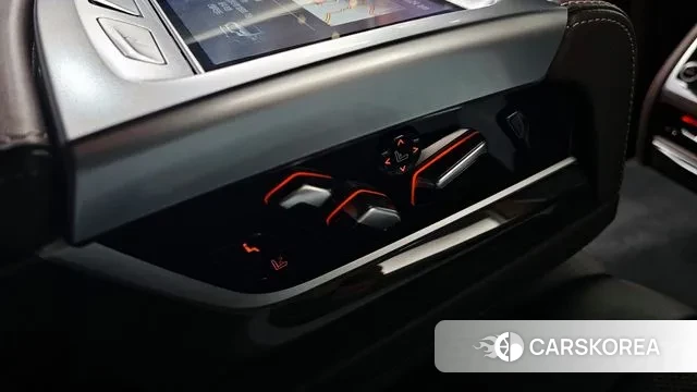 BMW 7 Series (G11) id 3248048 из Кореи 8