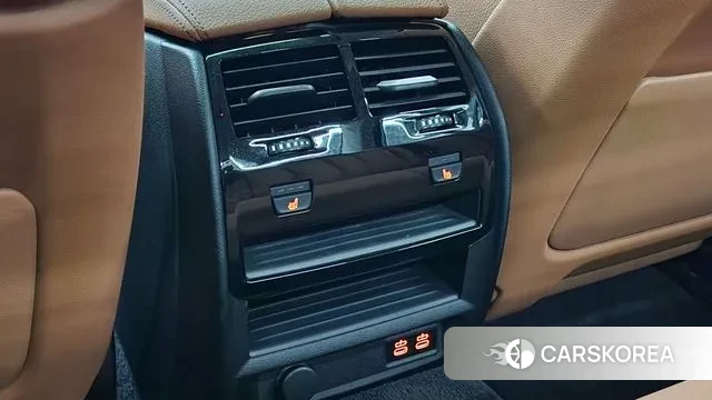 BMW 5 Series (G30) id 3600409 из Кореи 8