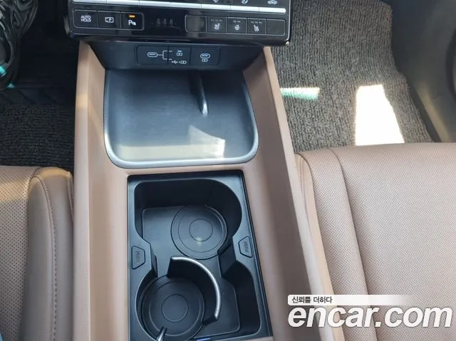 Hyundai Grandeur Hybrid (GN7) id 2898972 из Кореи 8