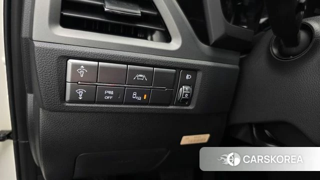 Ssangyong Beautiful Korando id 4476283 из Кореи 8