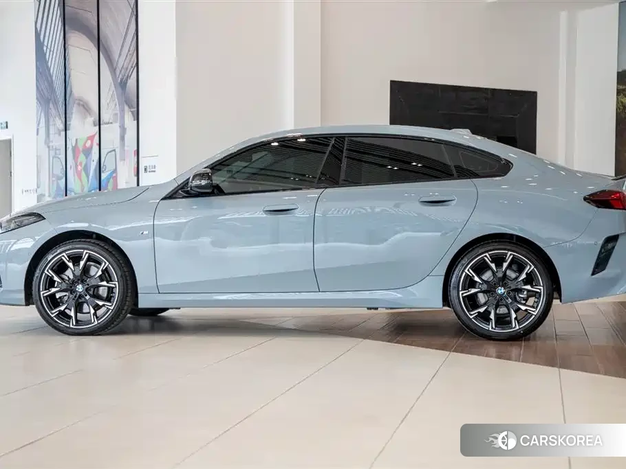 BMW 2 series id 4655125 из Китая 8