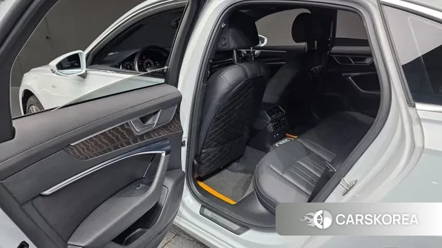 Audi A6 (C8) id 3032062 из Кореи 8