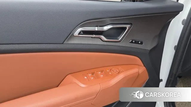 Kia The New Sportage 5th Generation id 3684401 из Кореи 8