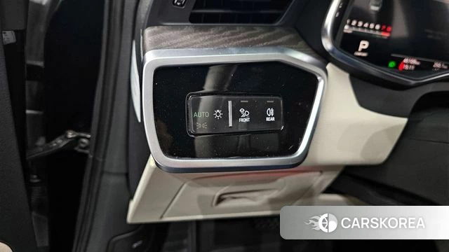 Audi A6 (C8) id 3799192 из Кореи 8