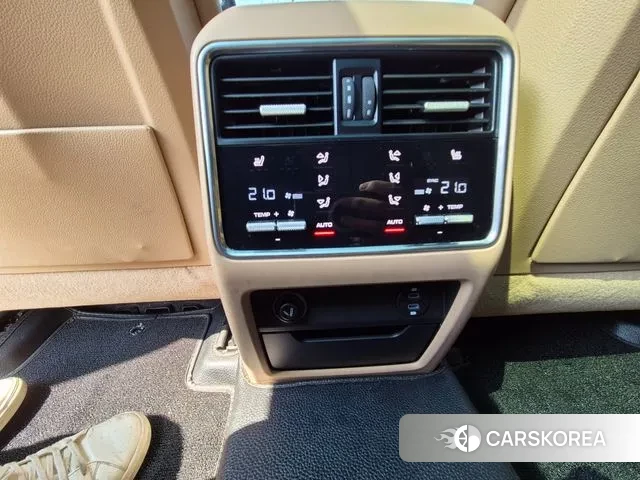 Porsche Cayenne (PO536) id 3338797 из Кореи 8