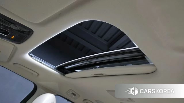 Kia Carnival 4th generation id 3892771 из Кореи 8