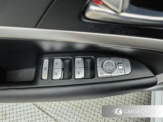 Genesis The New G70 id 4848885 из Кореи 8