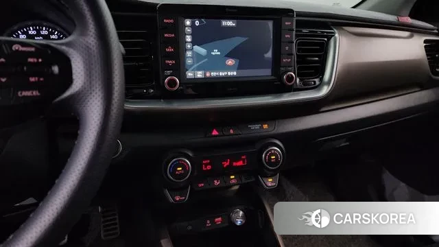 Kia Stonic id 3766825 из Кореи 8