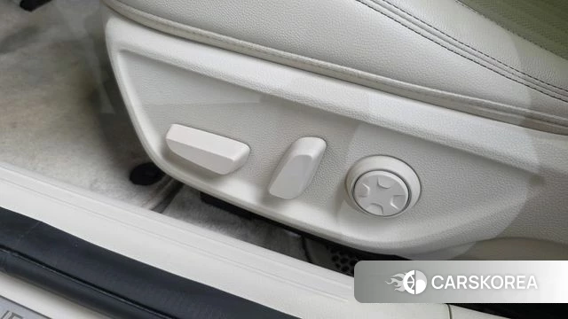 Genesis The New G70 id 4382933 из Кореи 8