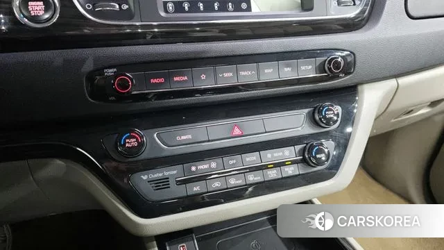 Kia The New Carnival id 3574003 из Кореи 8