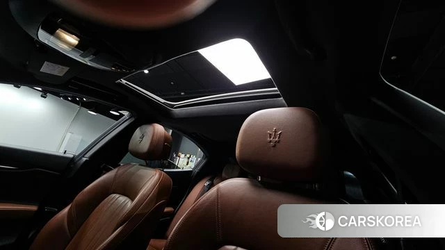 Maserati Ghibli id 3965590 из Кореи 8