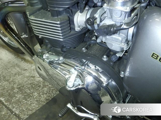 Проданный Triumph BONNEVILLE T100 id 4199318 из Японии, фото 8