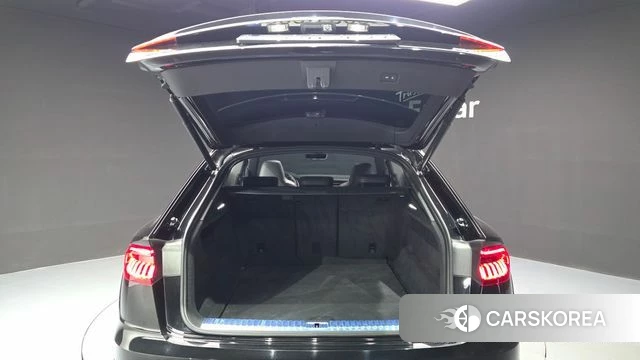 Audi Q8 (4M) id 4428969 из Кореи 8