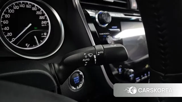 Toyota Camry (XV70) id 3413383 из Кореи 8