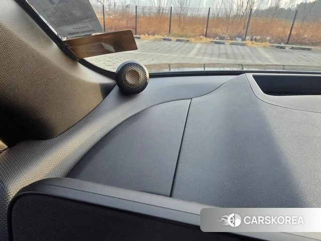 Hyundai Ionic 5 id 3857309 из Кореи 8