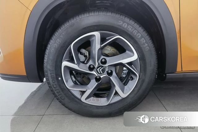 Citroen C3-XR id 3983143 из Китая 8