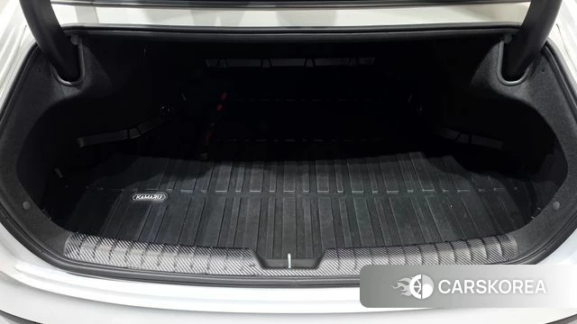 Hyundai Grandeur (GN7) id 4649692 из Кореи 8