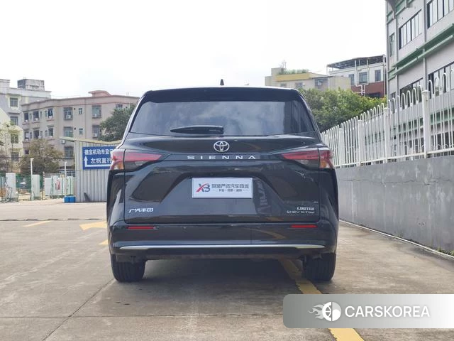 Toyota Saina id 4366026 из Китая 8