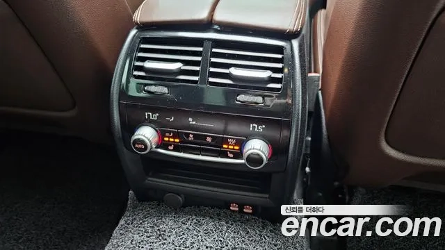 BMW 5 Series (G30) id 2954534 из Кореи 8