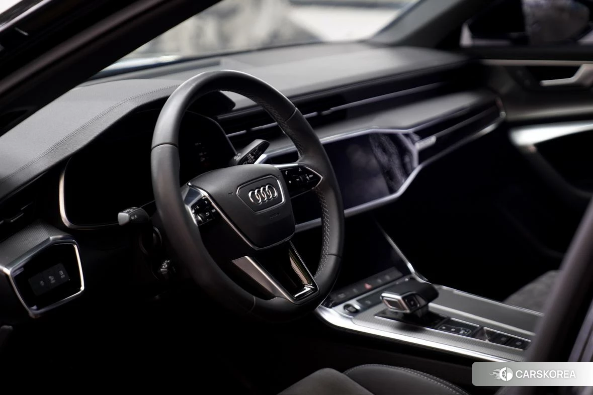 Audi A6L id 4420909 из Китая 8
