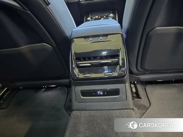 Audi A5L id 4277867 из Китая 8