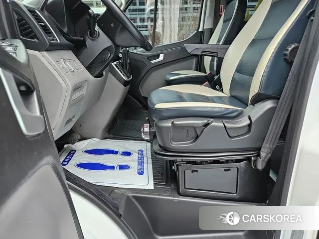 Hyundai Solati id 3483163 из Кореи 8