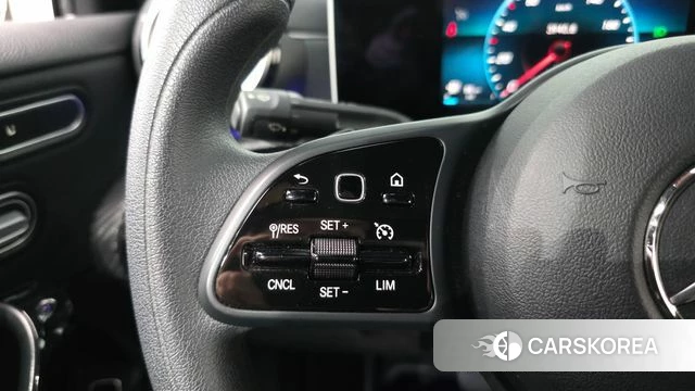 Mercedes-Benz A-Class W177 id 4586590 из Кореи 8