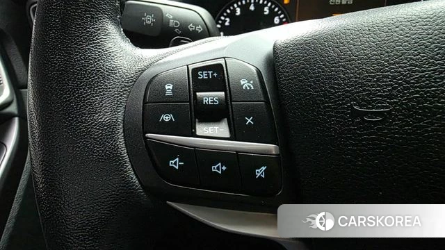 Ford Explorer 6th Generation id 4900203 из Кореи 8