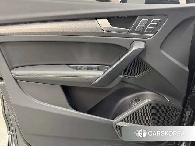 Audi Q5L id 4213455 из Китая 8